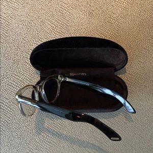 Front of frame is a light golden hue, brown arms